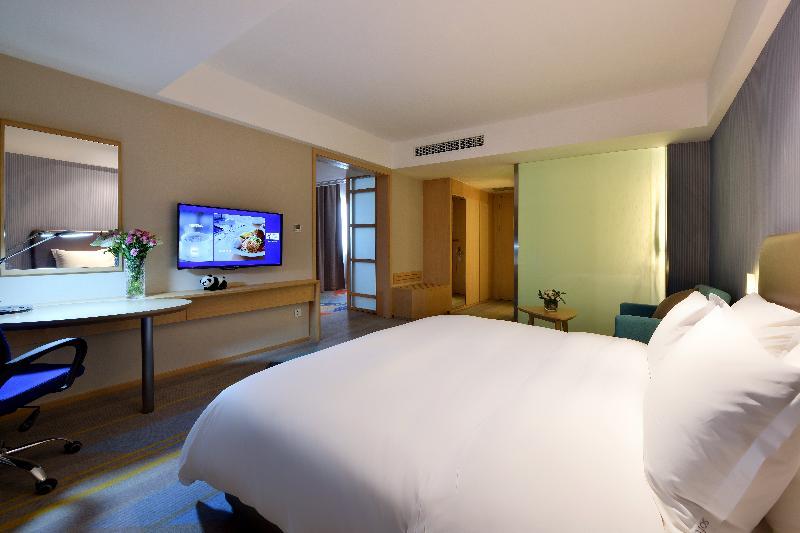 Holiday Inn Express Chengdu Tianhe Exterior foto