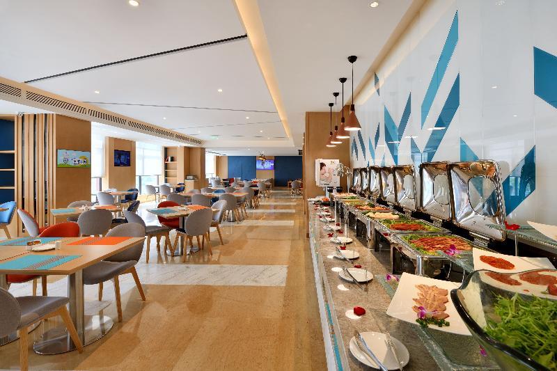 Holiday Inn Express Chengdu Tianhe Exterior foto